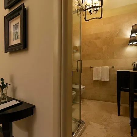 Profumo Maison Colosseo Gæstehus 3*