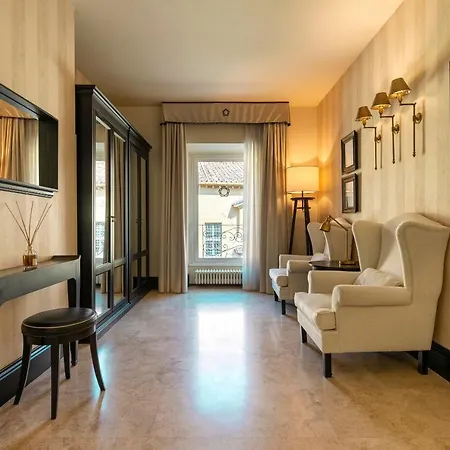 Casa de hóspedes Profumo Maison Colosseo 3*