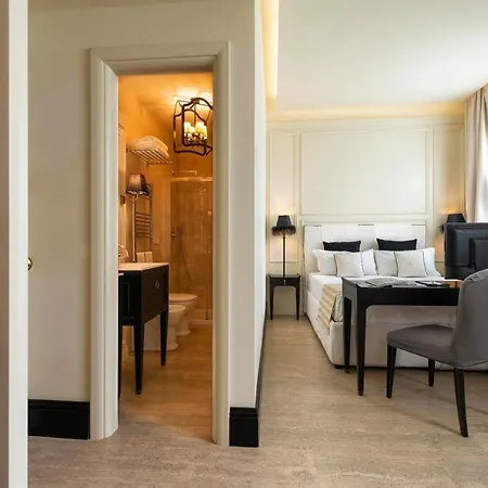 Profumo Maison Colosseo 4*