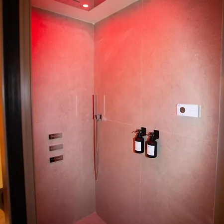 Profumo Maison Colosseo Affittacamere 4*
