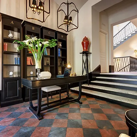 Profumo Maison Colosseo 4*