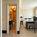 Profumo Maison Colosseo 4*