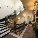 Profumo Maison Colosseo Πανσιόν 4*